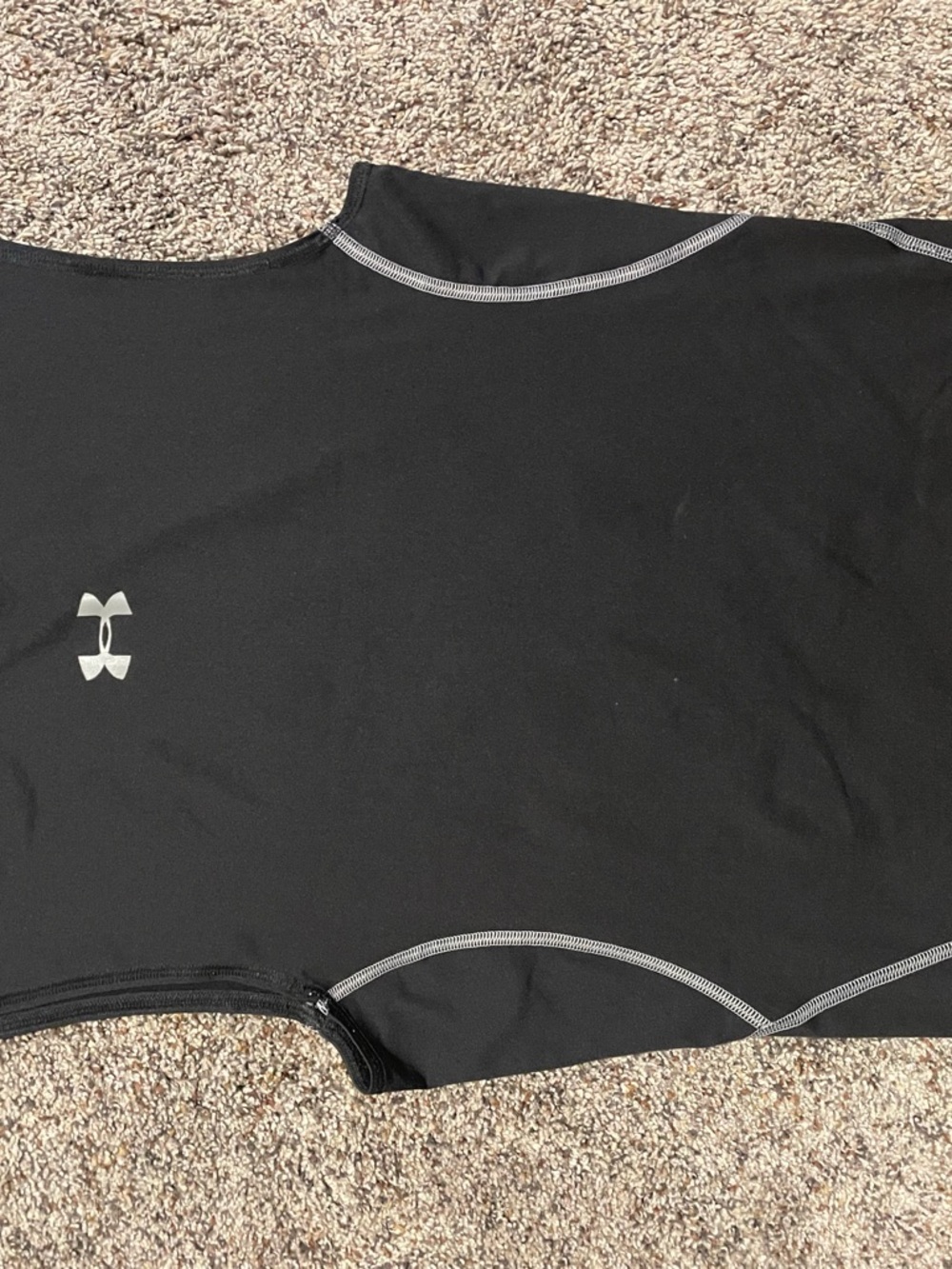 Under Armour Black Compression HeatGear Crew Neck Top